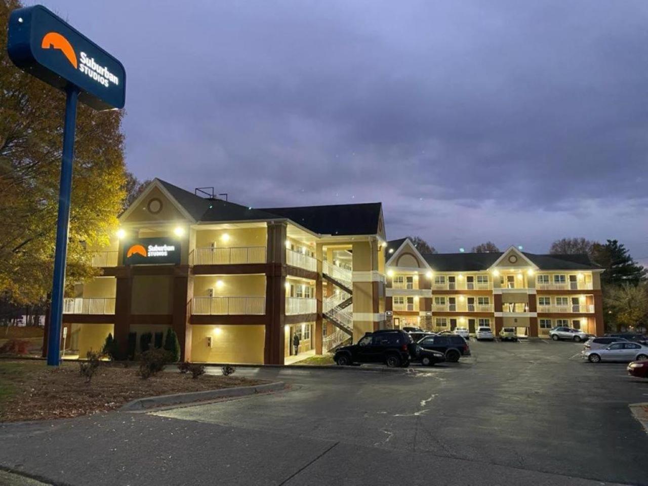 Suburban Studios Winston-Salem Near Hanes Mall Exteriér fotografie